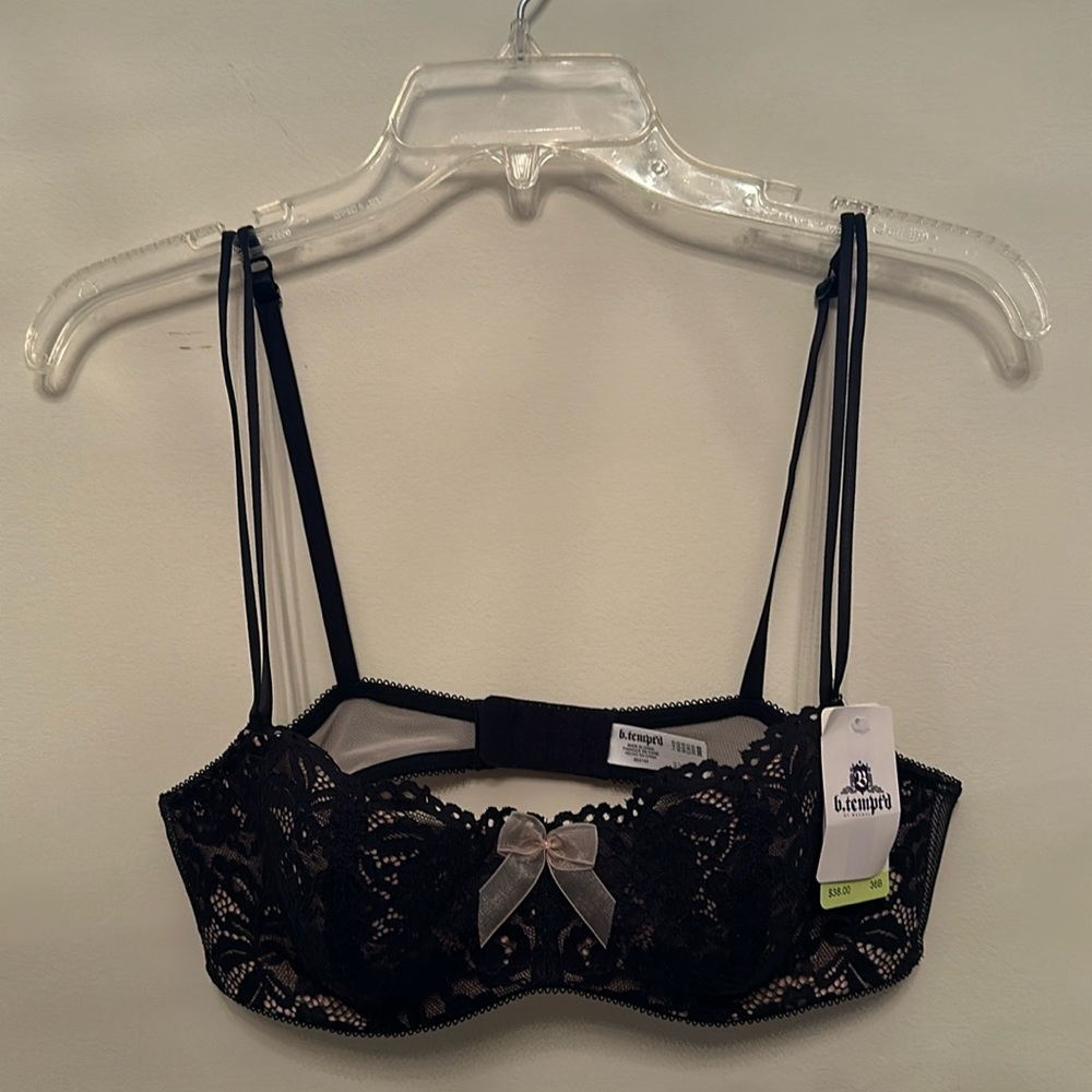 36B b.tempt’d Black lace Balconette Bra